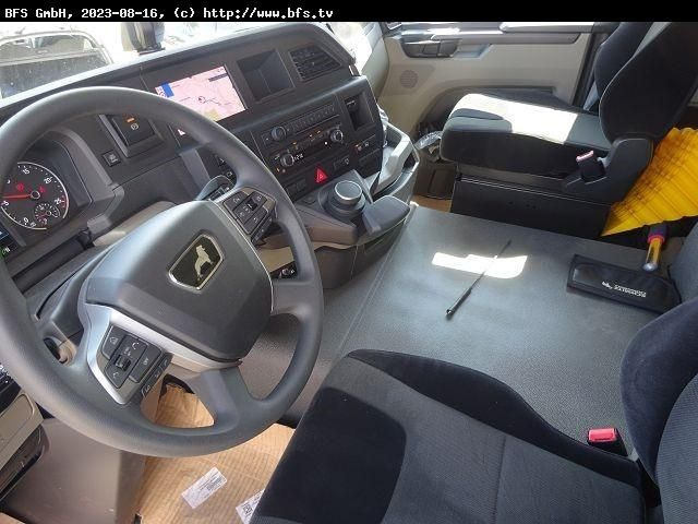 MAN TGS (TG3) 35.470 8x4 BB CH Hinterkipper Stahl H - Konténerszállító: 2 kép. MAN TGS (TG3) 35.470 8x4 BB CH Hinterkipper Stahl H - Konténerszállító: 2 kép.