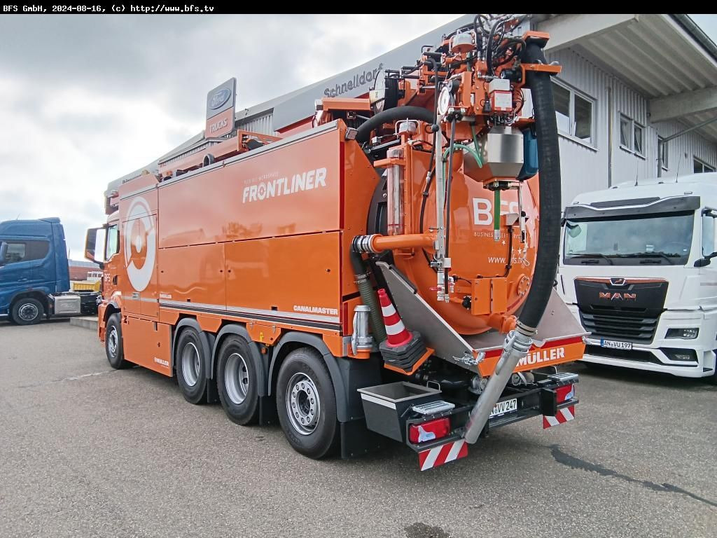 MAN TGS (TG3) 35.510 8x4-4 BL CH Canalmaster F 135 E - Szippantós autó: 3 kép. MAN TGS (TG3) 35.510 8x4-4 BL CH Canalmaster F 135 E - Szippantós autó: 3 kép.