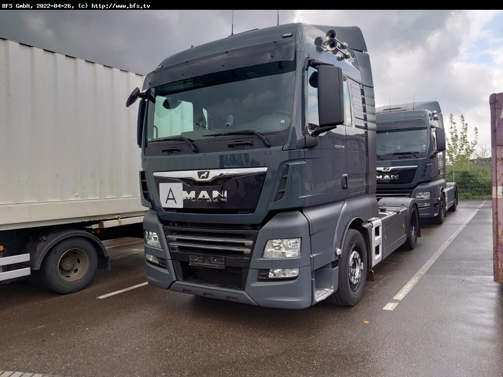 MAN TGX 18.510 4x2 LLS Kipphydraulik, Schubbodenhydr - Nyergesvontató: 1 kép. MAN TGX 18.510 4x2 LLS Kipphydraulik, Schubbodenhydr - Nyergesvontató: 1 kép.