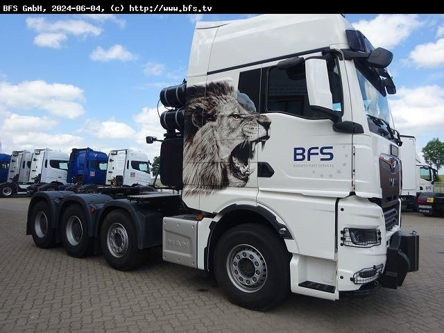MAN TGX 41.640 8x4/4 BBS Schwerlast 250t WSK, Sicher - Nyergesvontató: 2 kép. MAN TGX 41.640 8x4/4 BBS Schwerlast 250t WSK, Sicher - Nyergesvontató: 2 kép.