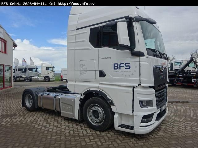 MAN TGX (TG3) 18.470 4x2 LL SA Ultra mit Hubsattelku - Nyergesvontató: 3 kép. MAN TGX (TG3) 18.470 4x2 LL SA Ultra mit Hubsattelku - Nyergesvontató: 3 kép.