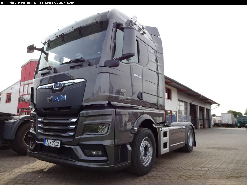 MAN TGX (TG3) 18.510 4x2 BL SA TG3, Sicherheitspaket - Nyergesvontató: 1 kép. MAN TGX (TG3) 18.510 4x2 BL SA TG3, Sicherheitspaket - Nyergesvontató: 1 kép.