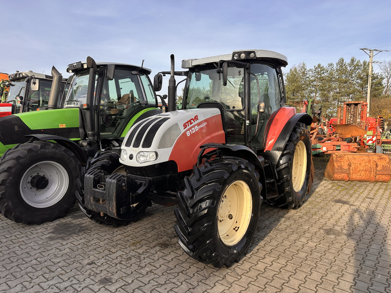 STEYR 6135 PROFI - Traktor: 1 kép. STEYR 6135 PROFI - Traktor: 1 kép.