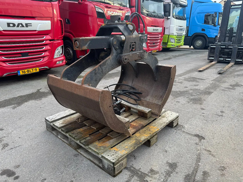 Bakker HB 80 + ROTATOR CE MARKERING - Polip kanál - Építőipari gépek: 3 kép. Bakker HB 80 + ROTATOR CE MARKERING - Polip kanál - Építőipari gépek: 3 kép.