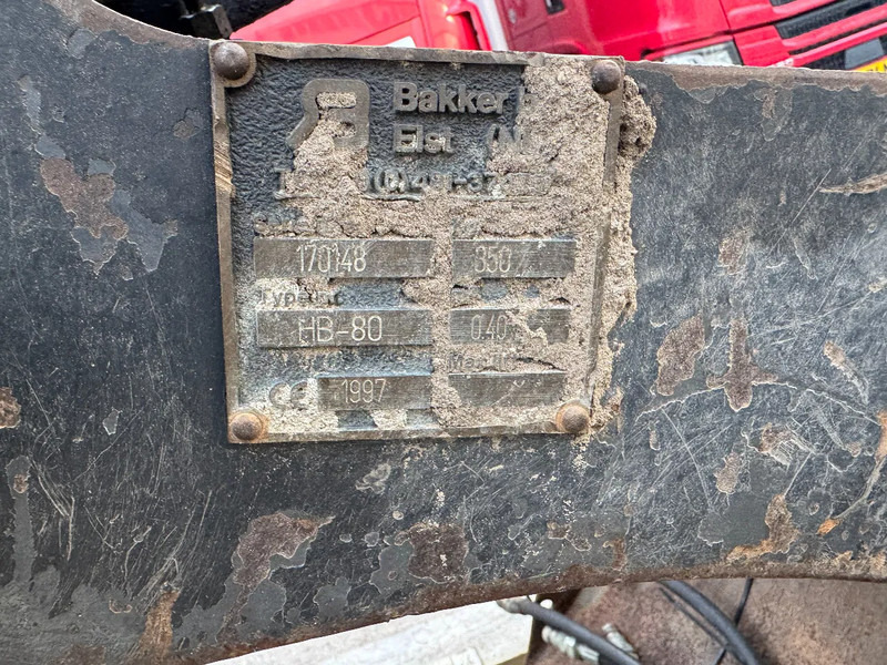Bakker HB 80 + ROTATOR CE MARKERING - Polip kanál - Építőipari gépek: 4 kép. Bakker HB 80 + ROTATOR CE MARKERING - Polip kanál - Építőipari gépek: 4 kép.