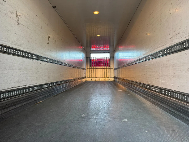 Chereau 2 AS - SAF - ISOLATED BOX + DHOLLANDIA LIFT 2.000 KG - Félpótkocsi dobozos: 5 kép. Chereau 2 AS - SAF - ISOLATED BOX + DHOLLANDIA LIFT 2.000 KG - Félpótkocsi dobozos: 5 kép.