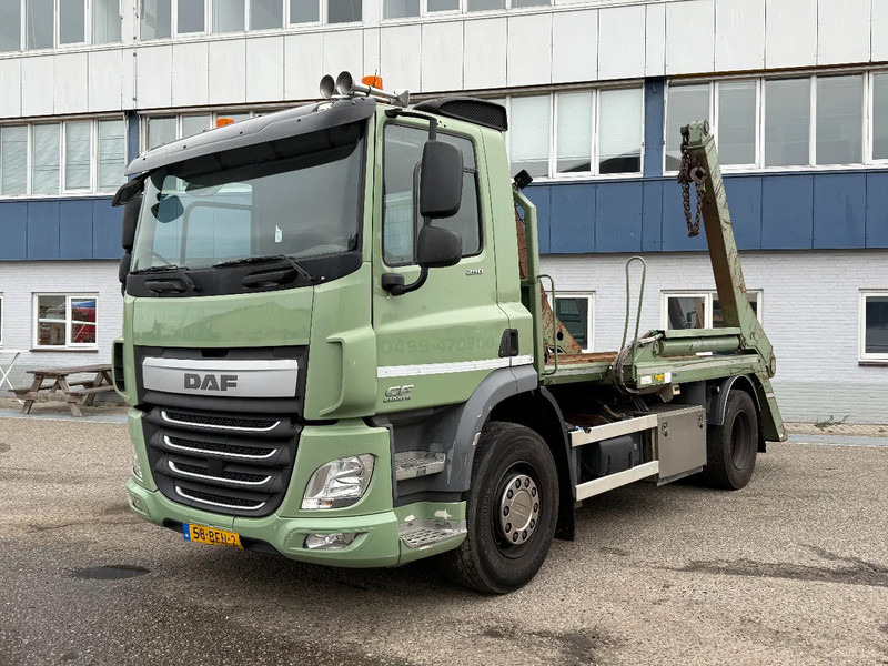 DAF CF 290 4X2 EURO 6 + MULTILIFT SKIPLOADER (HIAB) lízing DAF CF 290 4X2 EURO 6 + MULTILIFT SKIPLOADER (HIAB): 7 kép.