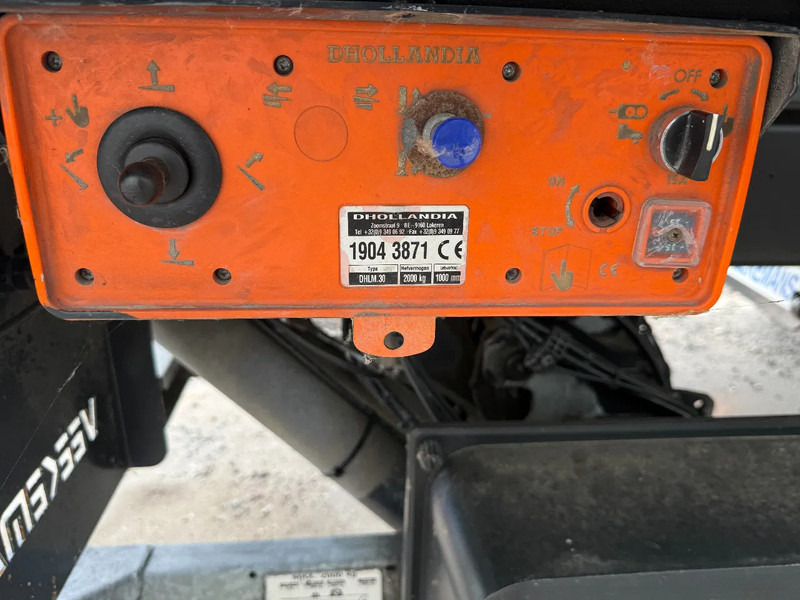 Dobozos felépítményű teherautó DAF CF 320 4X2 - EURO 6 - 19 TON + DHOLLANDIA: 8 kép. Dobozos felépítményű teherautó DAF CF 320 4X2 - EURO 6 - 19 TON + DHOLLANDIA: 8 kép.