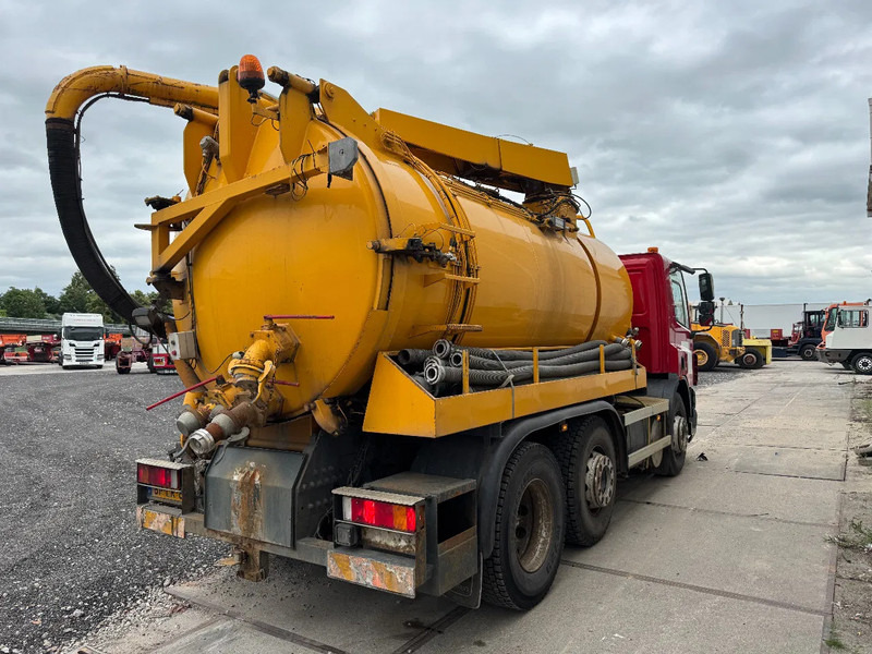 DAF CF 75.250 6X2 EURO 3 VACUUM CLEANER - Szippantós autó: 4 kép. DAF CF 75.250 6X2 EURO 3 VACUUM CLEANER - Szippantós autó: 4 kép.