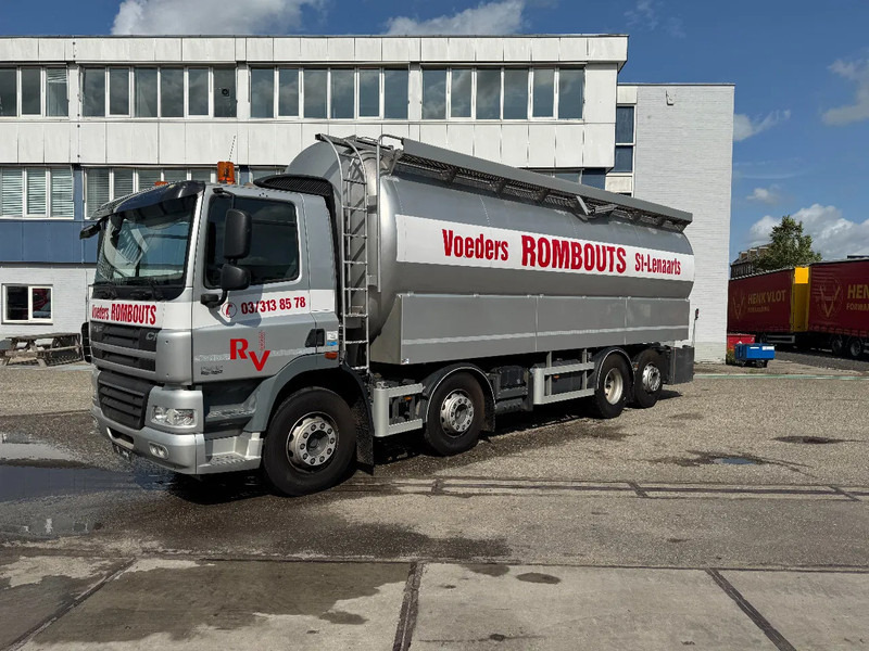 DAF CF 85.360 8X2 EURO 5 + TANK 32.700 LITER - LAMBRECHT - Tartályos teherautó: 1 kép. DAF CF 85.360 8X2 EURO 5 + TANK 32.700 LITER - LAMBRECHT - Tartályos teherautó: 1 kép.