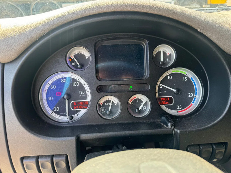 Platós teherautó, Darus autó DAF CF 85.360 8x2 + HIAB 422E8 REMOTE CONTROLE: 12 kép. Platós teherautó, Darus autó DAF CF 85.360 8x2 + HIAB 422E8 REMOTE CONTROLE: 12 kép.