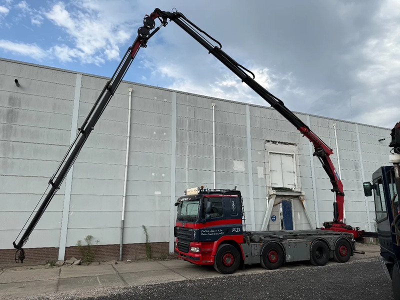 DAF CF 85.460 8X2 + YEAR 2016 HMF CRANE 2620-K4 + FLYJIB + WINCH + REMOTE - Teherautó - kábelrendszer, Darus autó: 4 kép. DAF CF 85.460 8X2 + YEAR 2016 HMF CRANE 2620-K4 + FLYJIB + WINCH + REMOTE - Teherautó - kábelrendszer, Darus autó: 4 kép.