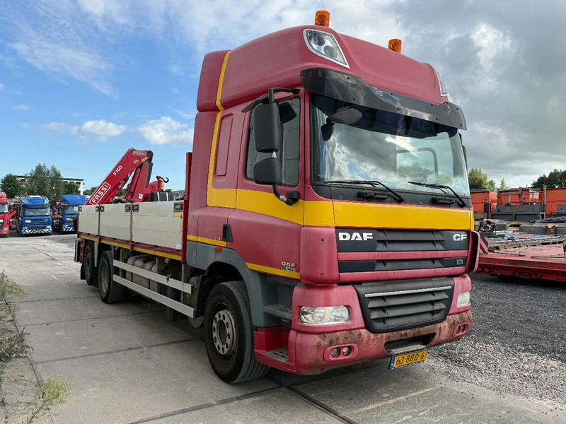 DAF CF 85.460 EEV 6X2 + FASSI F150 MET REMOTE CONTROL - Platós teherautó, Darus autó: 3 kép. DAF CF 85.460 EEV 6X2 + FASSI F150 MET REMOTE CONTROL - Platós teherautó, Darus autó: 3 kép.