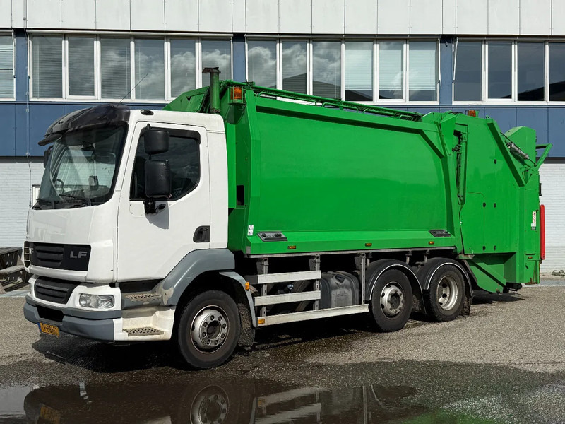 DAF LF 55.220 6X2 + GEESINKNORBA GPM III v 14L22 / SPLIT - Szemetesautó: 1 kép. DAF LF 55.220 6X2 + GEESINKNORBA GPM III v 14L22 / SPLIT - Szemetesautó: 1 kép.