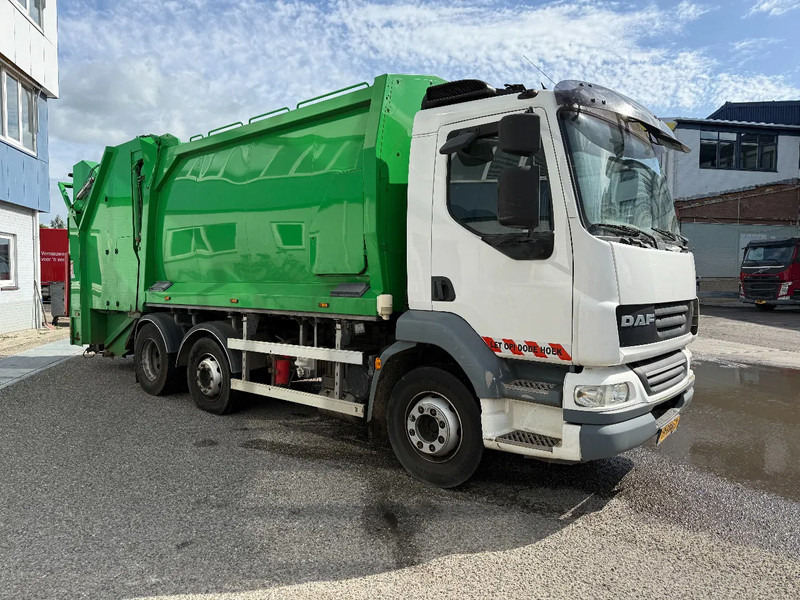 DAF LF 55.220 6X2 + GEESINKNORBA GPM III v 14L22 / SPLIT - Szemetesautó: 3 kép. DAF LF 55.220 6X2 + GEESINKNORBA GPM III v 14L22 / SPLIT - Szemetesautó: 3 kép.