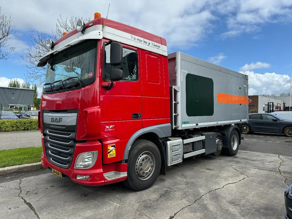 DAF XF 460 6X2 EURO 6 + TIPPER - Billenőplatós teherautó: 3 kép. DAF XF 460 6X2 EURO 6 + TIPPER - Billenőplatós teherautó: 3 kép.