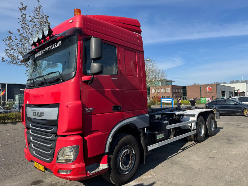 Horgos rakodó teherautó DAF XF 460 6X2 EURO 6 VDL HOOK 20T: 8 kép.