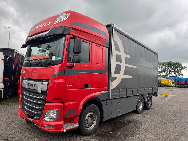 DAF XF 480 6X2 EURO 6 2018 AUTOMATIC - Ponyvás teherautó: 1 kép. DAF XF 480 6X2 EURO 6 2018 AUTOMATIC - Ponyvás teherautó: 1 kép.