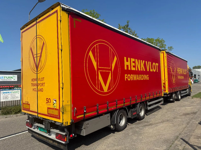 DAF XF 480 6X2 JUMBO + WECON HANGER SLIDING ROOF + TÜV TILL 02-2026 - Ponyvás teherautó: 2 kép. DAF XF 480 6X2 JUMBO + WECON HANGER SLIDING ROOF + TÜV TILL 02-2026 - Ponyvás teherautó: 2 kép.