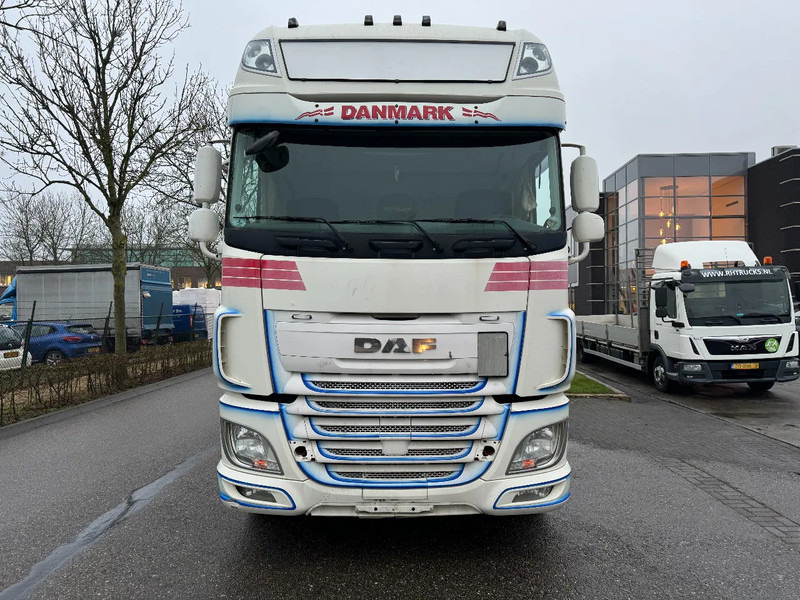 DAF XF 510 6X2 + KELBERG HANGER EURO 6 ZEPRO + REMOTE RETARDER - Dobozos felépítményű teherautó: 2 kép. DAF XF 510 6X2 + KELBERG HANGER EURO 6 ZEPRO + REMOTE RETARDER - Dobozos felépítményű teherautó: 2 kép.