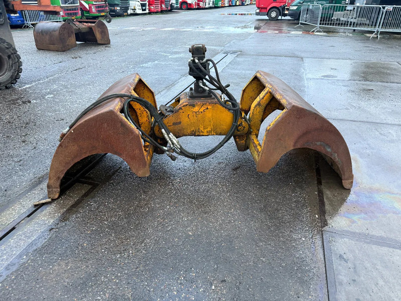 Diversen 17X GRIJPER / KNIJPER - 13 PIECES - Polip kanál - Építőipari gépek: 2 kép. Diversen 17X GRIJPER / KNIJPER - 13 PIECES - Polip kanál - Építőipari gépek: 2 kép.