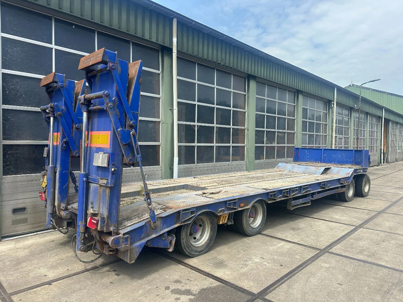 Diversen MUELLER-MITTELTAL, 4 AXLE, DOUBLE HYDRAULIC RAMPS. - Pótkocsi mélybölcsős: 5 kép. Diversen MUELLER-MITTELTAL, 4 AXLE, DOUBLE HYDRAULIC RAMPS. - Pótkocsi mélybölcsős: 5 kép.