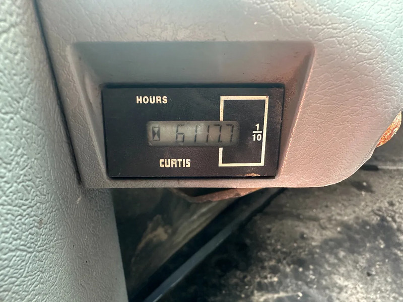 Rakodógép Doosan DL 200 4X4, CE, 6117 HOURS: 8 kép. Rakodógép Doosan DL 200 4X4, CE, 6117 HOURS: 8 kép.