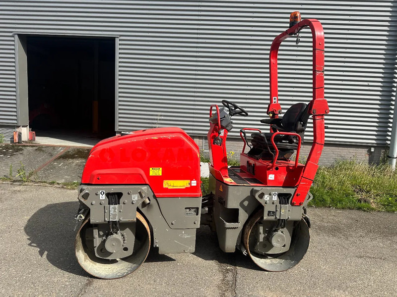Dynapac CC1200, CE, 1320 HOURS - Henger: 2 kép. Dynapac CC1200, CE, 1320 HOURS - Henger: 2 kép.