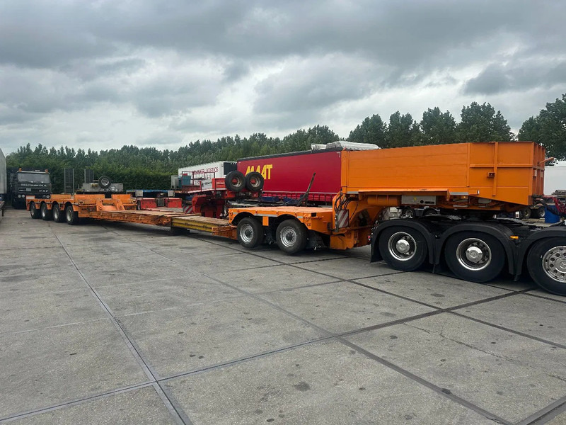 Faymonville STBZ-6VA ,3 METER EXTENDABLE, REMOTE CONTROLE,SAF AXELS - Félpótkocsi mélybölcsős: 1 kép. Faymonville STBZ-6VA ,3 METER EXTENDABLE, REMOTE CONTROLE,SAF AXELS - Félpótkocsi mélybölcsős: 1 kép.