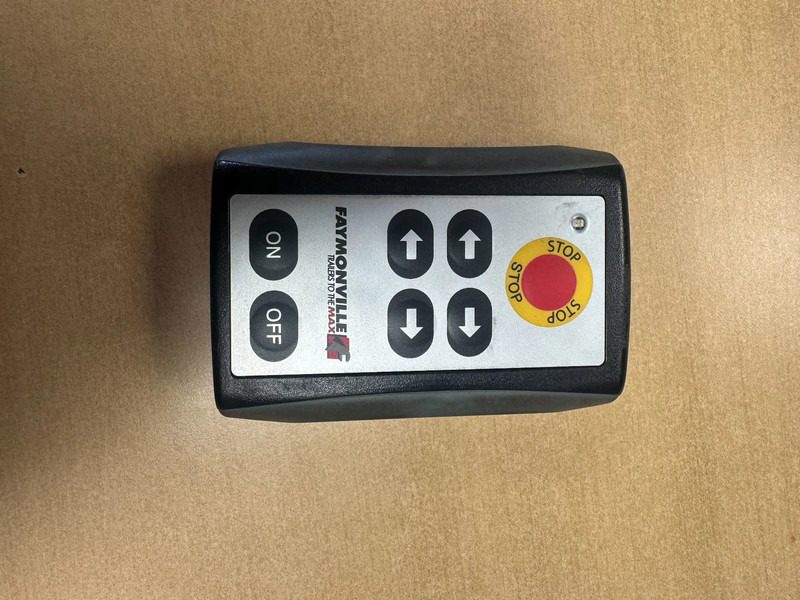 Faymonville STBZ-6VA ,3 METER EXTENDABLE, REMOTE CONTROLE,SAF AXELS - Félpótkocsi mélybölcsős: 5 kép. Faymonville STBZ-6VA ,3 METER EXTENDABLE, REMOTE CONTROLE,SAF AXELS - Félpótkocsi mélybölcsős: 5 kép.