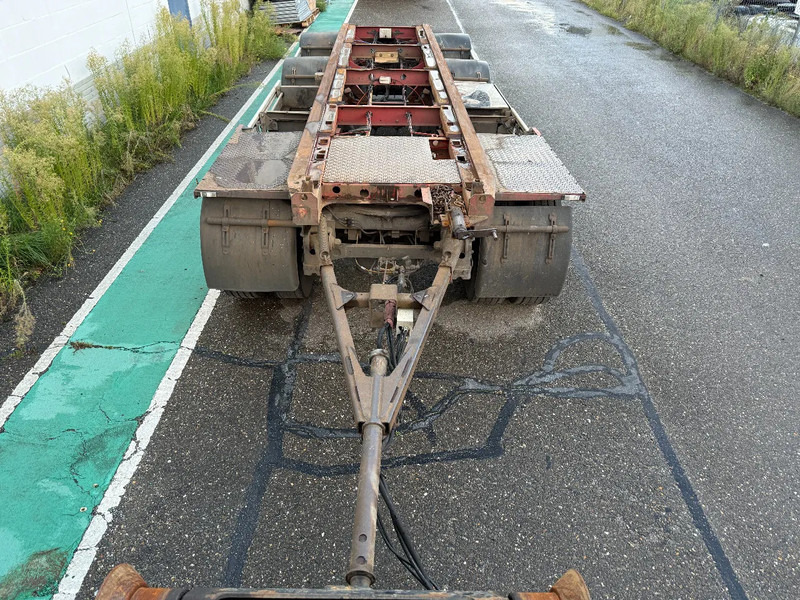 Floor 3 AS - BPW + LIFTING AXLE - Pótkocsi cserefelépítményes: 2 kép. Floor 3 AS - BPW + LIFTING AXLE - Pótkocsi cserefelépítményes: 2 kép.
