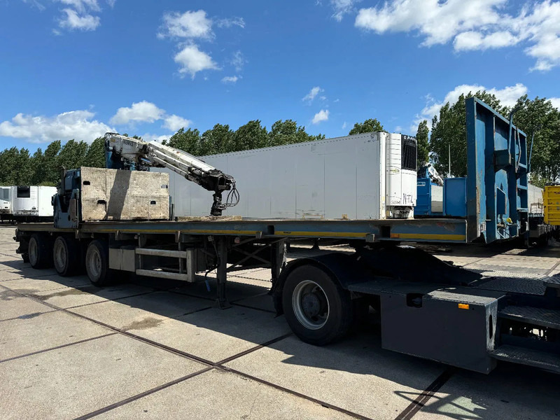 Floor FLO 17 30 H2 + KENNIS R-36 DRUM BRAKES - Platós félpótkocsi: 2 kép. Floor FLO 17 30 H2 + KENNIS R-36 DRUM BRAKES - Platós félpótkocsi: 2 kép.