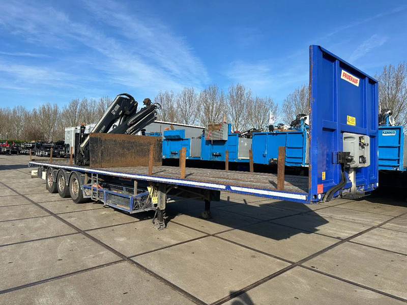 Fruehauf MET HIAB 122E-3 REMOTE CONTROLE, 2014 - Platós félpótkocsi: 2 kép. Fruehauf MET HIAB 122E-3 REMOTE CONTROLE, 2014 - Platós félpótkocsi: 2 kép.