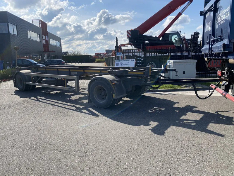 GS AIC-2000 - BPW + BDF SYSTEM - Pótkocsi cserefelépítményes: 3 kép. GS AIC-2000 - BPW + BDF SYSTEM - Pótkocsi cserefelépítményes: 3 kép.