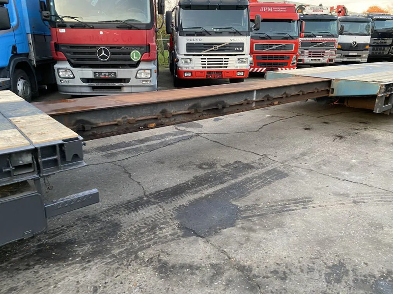 Goldhofer STN-L 3-38/80A - BED: 8,75 + 5,75 METER - Félpótkocsi mélybölcsős: 3 kép. Goldhofer STN-L 3-38/80A - BED: 8,75 + 5,75 METER - Félpótkocsi mélybölcsős: 3 kép.