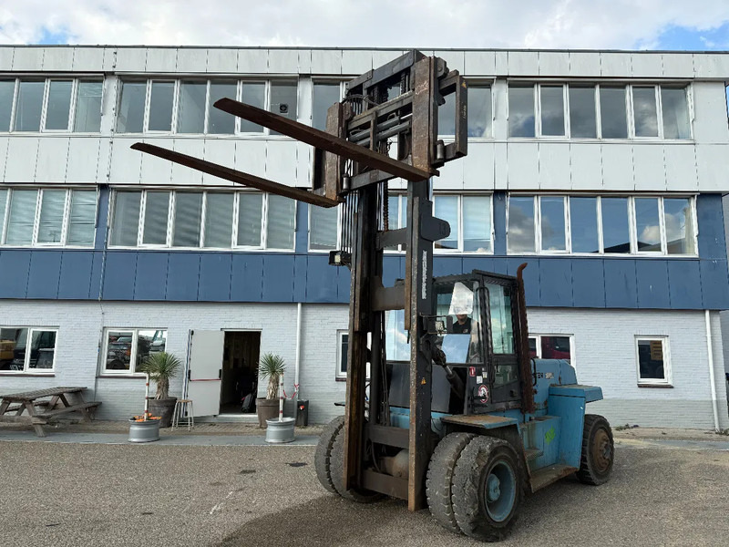 Hyster H10.00 XL 3750 HEFHOOGTE, CE - Gázüzemű targonca: 1 kép. Hyster H10.00 XL 3750 HEFHOOGTE, CE - Gázüzemű targonca: 1 kép.