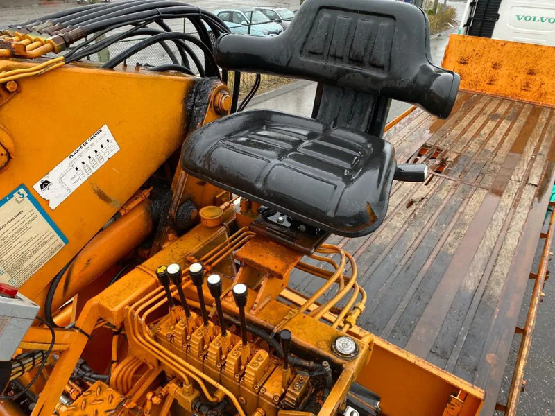 Kaiser KENNIS 14000 ROLLER CRANE HATZ ENGINE - Platós félpótkocsi: 5 kép. Kaiser KENNIS 14000 ROLLER CRANE HATZ ENGINE - Platós félpótkocsi: 5 kép.