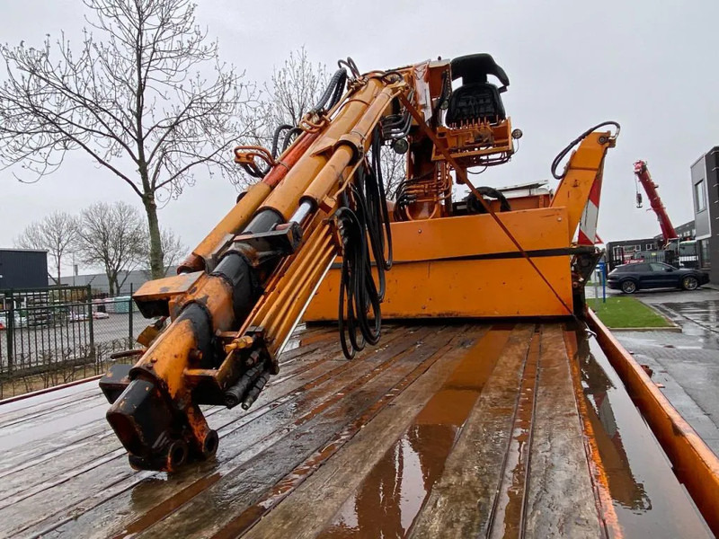 Kaiser KENNIS 14000 ROLLER CRANE HATZ ENGINE - Platós félpótkocsi: 3 kép. Kaiser KENNIS 14000 ROLLER CRANE HATZ ENGINE - Platós félpótkocsi: 3 kép.