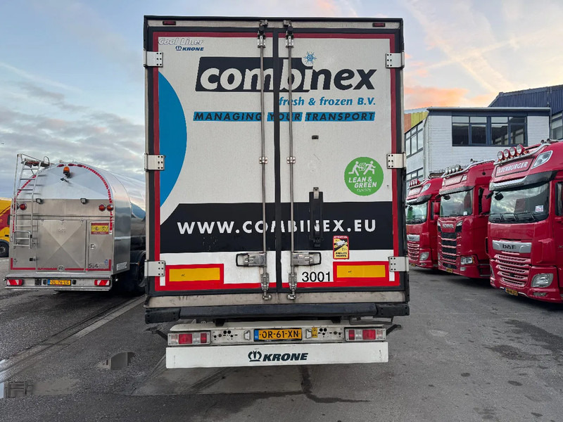 Krone SD 3 AXLE CARRIER 1550 TÜV TILL 05-2026 - Félpótkocsi hűtős: 5 kép. Krone SD 3 AXLE CARRIER 1550 TÜV TILL 05-2026 - Félpótkocsi hűtős: 5 kép.