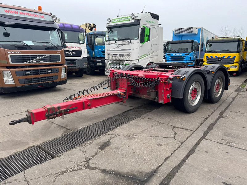 Krone ZZ 2X SAF AXLE UITSCHUIFBARE AANSLUITING - Dolly pótkocsi: 1 kép. Krone ZZ 2X SAF AXLE UITSCHUIFBARE AANSLUITING - Dolly pótkocsi: 1 kép.