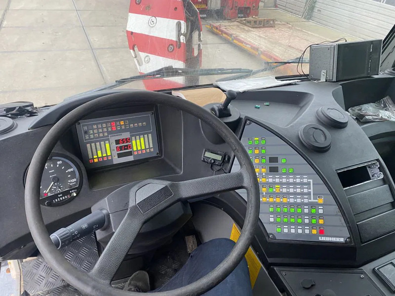 Terepjáró autódaru Liebherr LTM1030: 18 kép. Terepjáró autódaru Liebherr LTM1030: 18 kép.