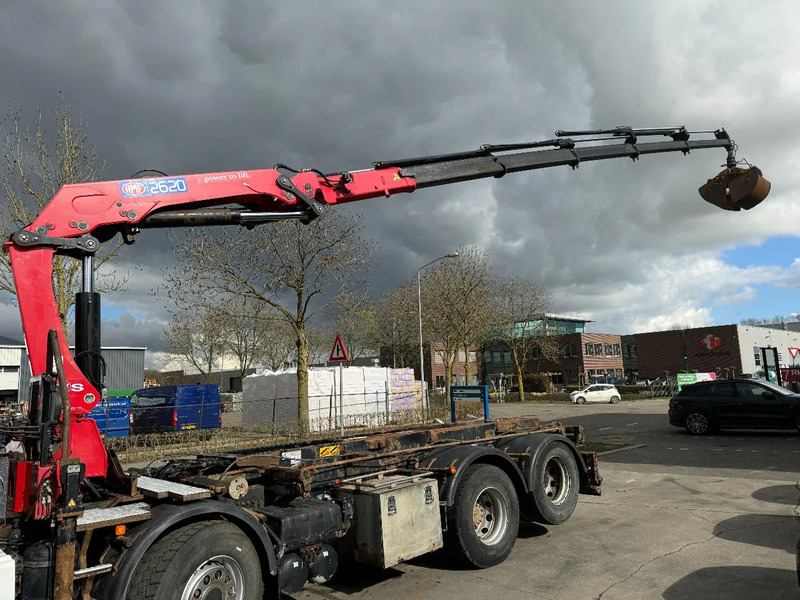 MAN TGA 35.440 8X2 - EURO 4 + HMF 2620K-RC 2018! + REMOTE + HYDRAUTO CABLE LIFT + LIFTING AXLE - Teherautó - kábelrendszer, Darus autó: 5 kép. MAN TGA 35.440 8X2 - EURO 4 + HMF 2620K-RC 2018! + REMOTE + HYDRAUTO CABLE LIFT + LIFTING AXLE - Teherautó - kábelrendszer, Darus autó: 5 kép.