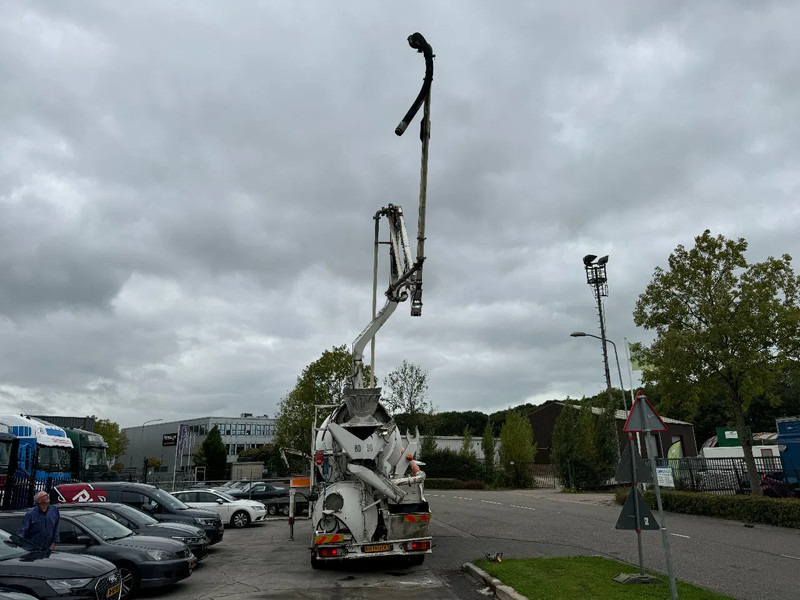 MAN TGS 35.400 8X4 PUTZMEISTER PUMP 21-3 + LIEBHERR MIXER - Betonpumpa: 3 kép. MAN TGS 35.400 8X4 PUTZMEISTER PUMP 21-3 + LIEBHERR MIXER - Betonpumpa: 3 kép.