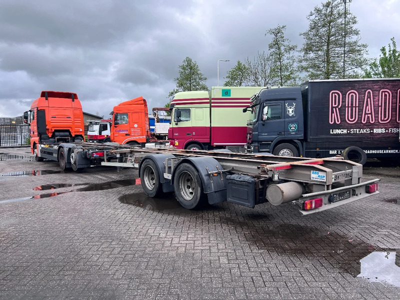 MAN TGX 26.440 XLX 6X2 + HANGER EURO 5 - BDF CHASSIS + RETARDER - Cserefelépítményes teherautó: 3 kép. MAN TGX 26.440 XLX 6X2 + HANGER EURO 5 - BDF CHASSIS + RETARDER - Cserefelépítményes teherautó: 3 kép.