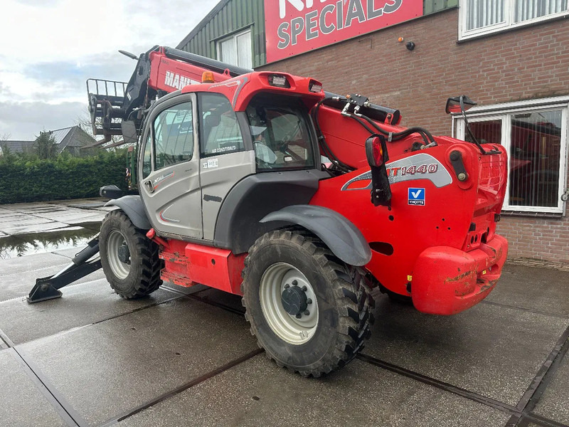 Manitou MT1440, 2015, 7174 HOURS, CE - Teleszkópos rakodó: 3 kép. Manitou MT1440, 2015, 7174 HOURS, CE - Teleszkópos rakodó: 3 kép.