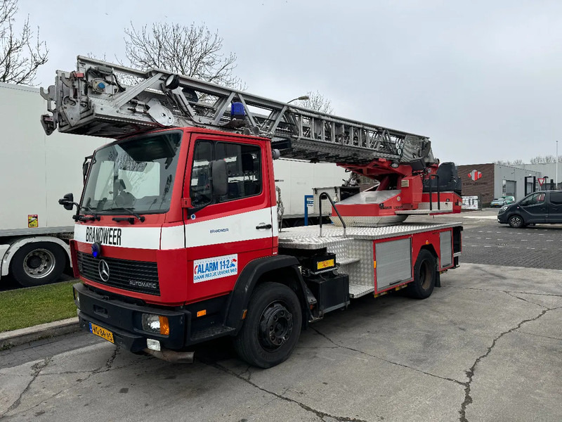 Mercedes-Benz 1120 OF MAGIRUS 24 METER + KORF + SLANGS - Tűzoltóautó: 5 kép. Mercedes-Benz 1120 OF MAGIRUS 24 METER + KORF + SLANGS - Tűzoltóautó: 5 kép.