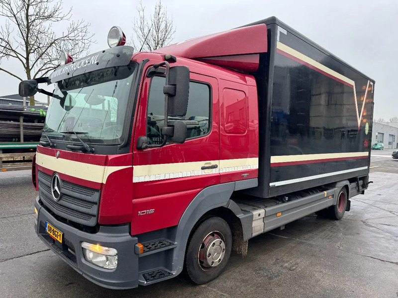 Mercedes-Benz Atego 1016 4X2 - EURO 6 + DHOLLANDIA LIFT - Dobozos felépítményű teherautó: 1 kép. Mercedes-Benz Atego 1016 4X2 - EURO 6 + DHOLLANDIA LIFT - Dobozos felépítményű teherautó: 1 kép.