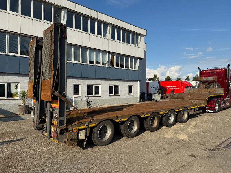 Nooteboom OSD85-05V, 3,3 M EXTENDABLE, 2 AXLE STEERING - Félpótkocsi mélybölcsős: 5 kép. Nooteboom OSD85-05V, 3,3 M EXTENDABLE, 2 AXLE STEERING - Félpótkocsi mélybölcsős: 5 kép.