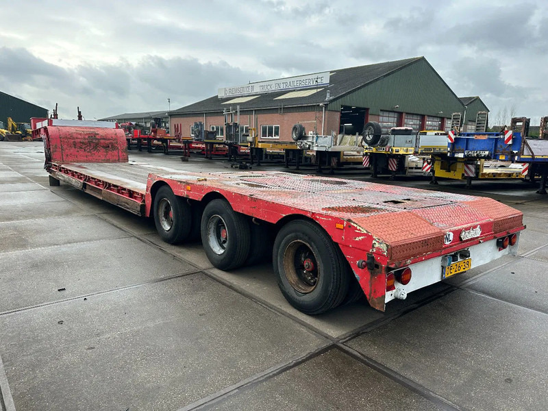 Nooteboom OSDBAZ-41-VV 3,3 METER EXTENDABLE, 3 AXLE STEERING - Félpótkocsi mélybölcsős: 4 kép. Nooteboom OSDBAZ-41-VV 3,3 METER EXTENDABLE, 3 AXLE STEERING - Félpótkocsi mélybölcsős: 4 kép.