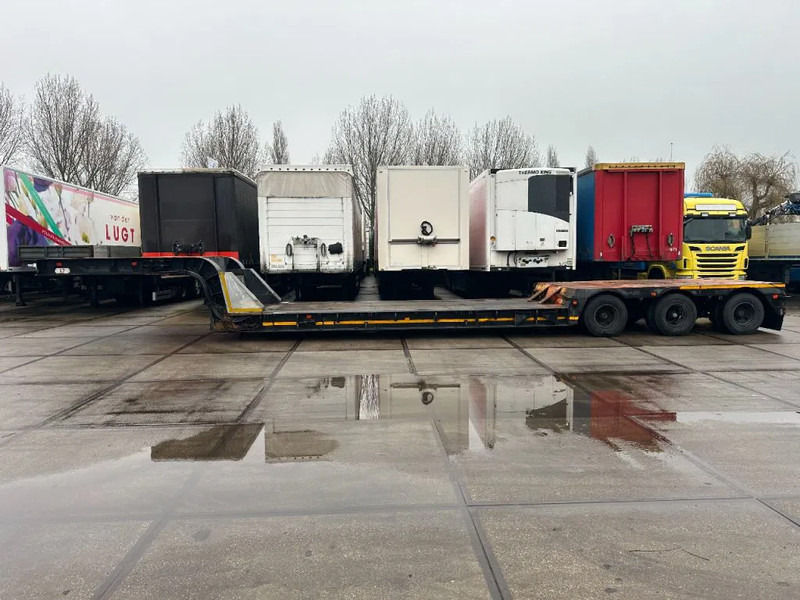 Nooteboom OSDBAZ-45VV, 3 AXLE STEERING, 3,6 M EXTENDABLE - Félpótkocsi mélybölcsős: 1 kép. Nooteboom OSDBAZ-45VV, 3 AXLE STEERING, 3,6 M EXTENDABLE - Félpótkocsi mélybölcsős: 1 kép.